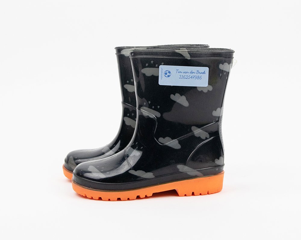 Etichetta autoadesiva