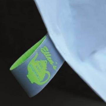 etichetta tessuta con logo personalizzato